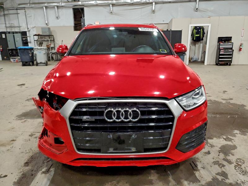 Фото 5 - AUDI Q3