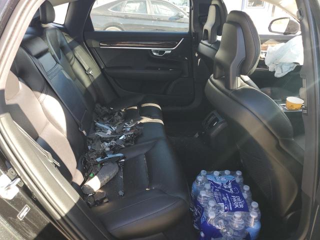 Фото 10 - VOLVO S90