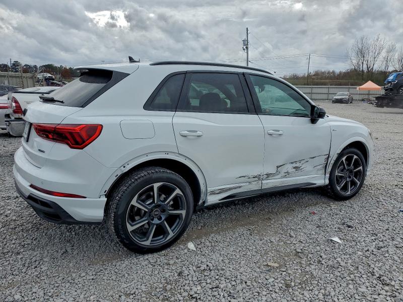 Фото 3 - AUDI Q3