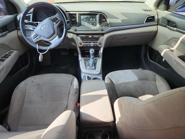 Фото 8 - HYUNDAI ELANTRA