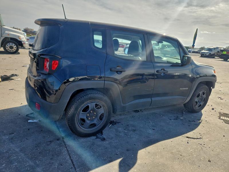 Фото 3 - JEEP RENEGADE