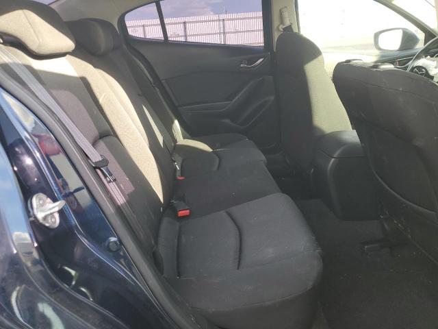 Фото 10 - MAZDA 3