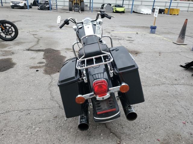 HARLEY-DAVIDSON FL 2013