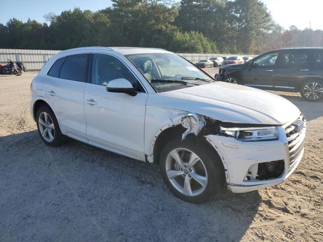 Фото 4 - AUDI Q5