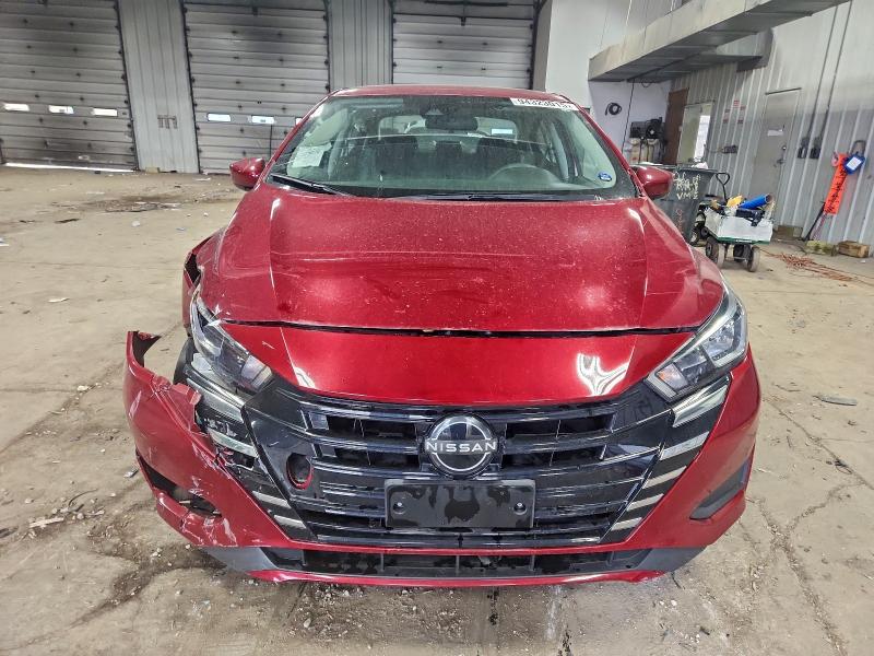 Фото 5 - NISSAN VERSA