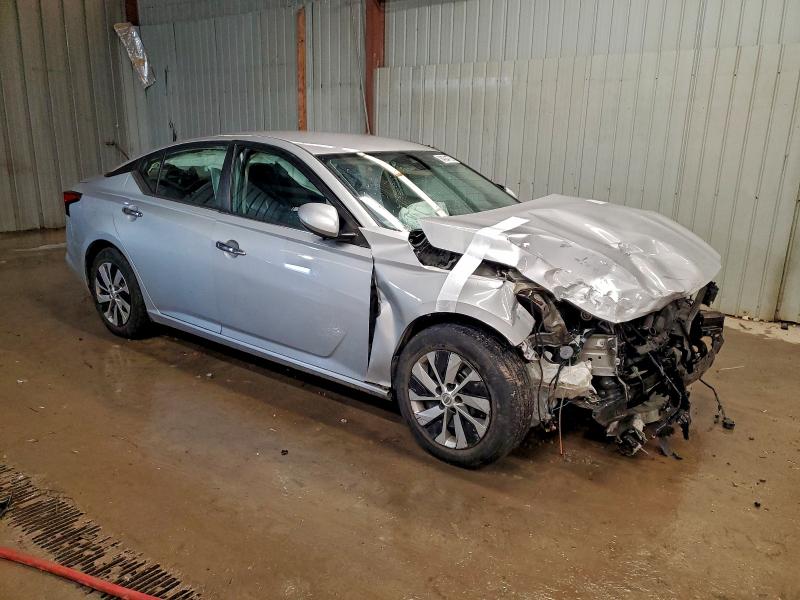 Фото 4 - NISSAN ALTIMA