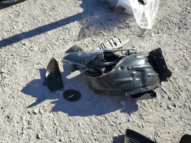 Фото 13 - TOYOTA COROLLA CR