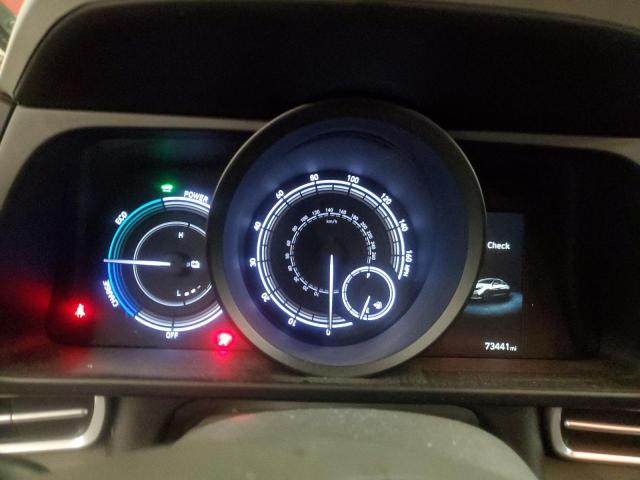 Фото 9 - HYUNDAI ELANTRA