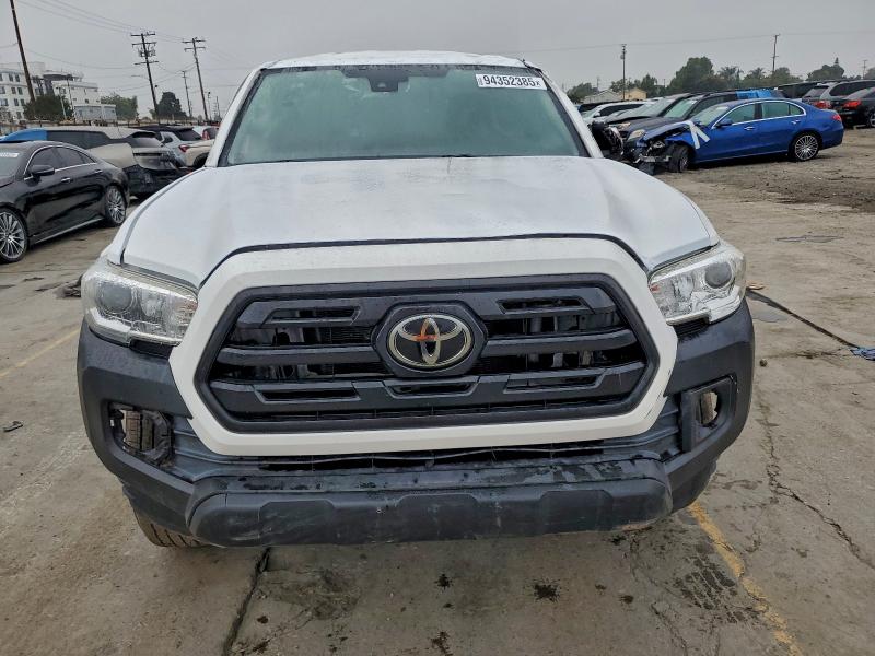 Фото 5 - TOYOTA TACOMA