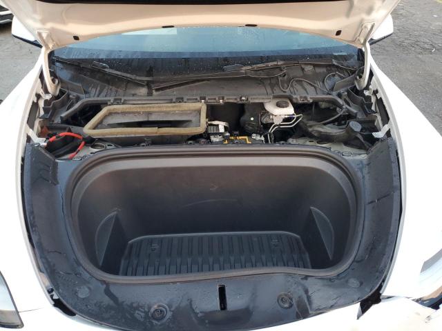 Фото 12 - TESLA MODEL Y