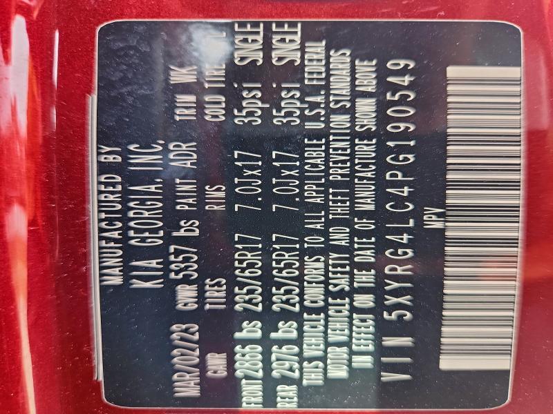 Фото 14 - KIA SORENTO