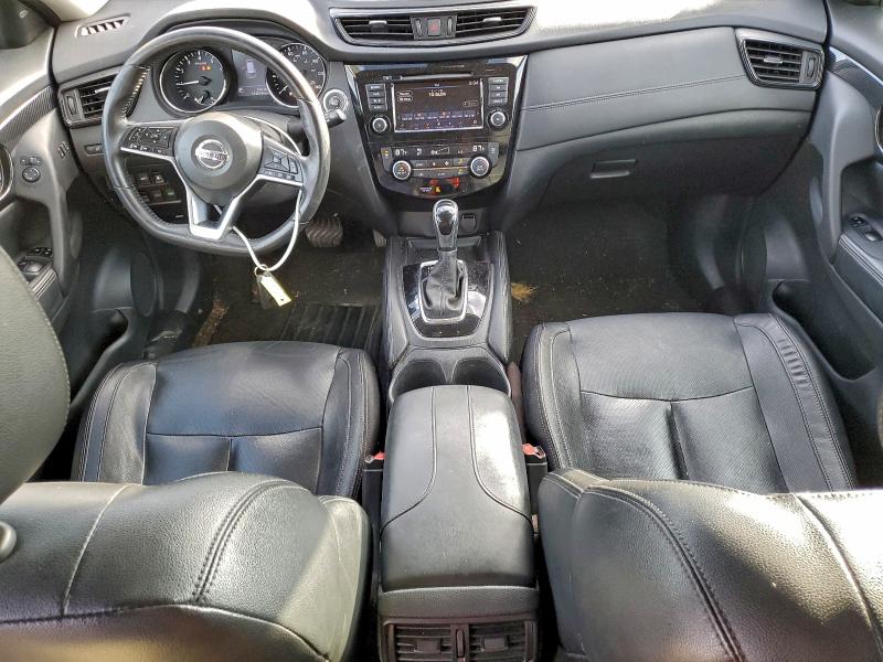 Фото 8 - NISSAN ROGUE