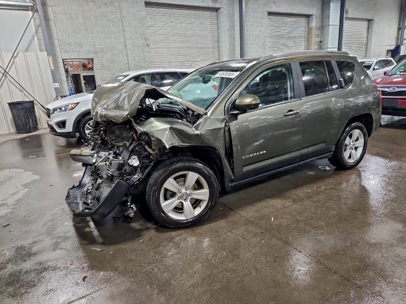 Фото 1 - JEEP COMPASS