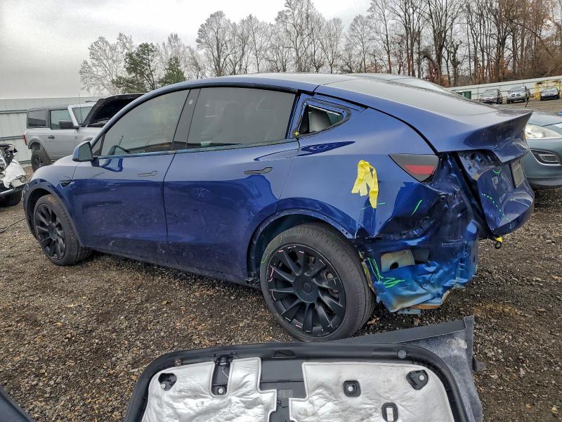 Фото 2 - TESLA MODEL Y