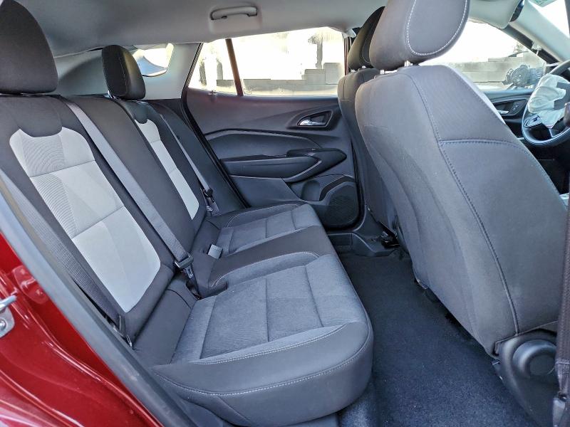 Фото 11 - CHEVROLET TRAX