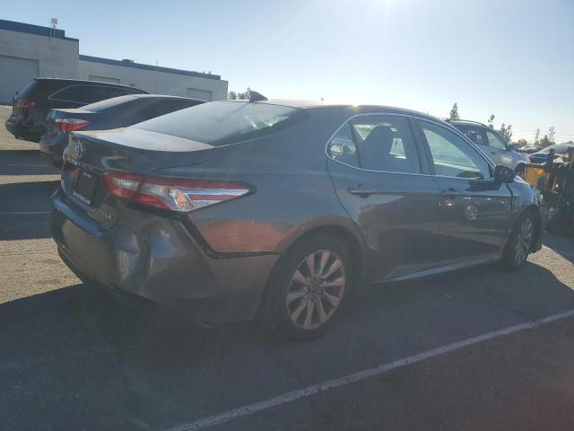 Фото 3 - TOYOTA CAMRY