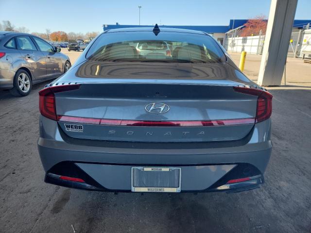 Фото 6 - HYUNDAI SONATA