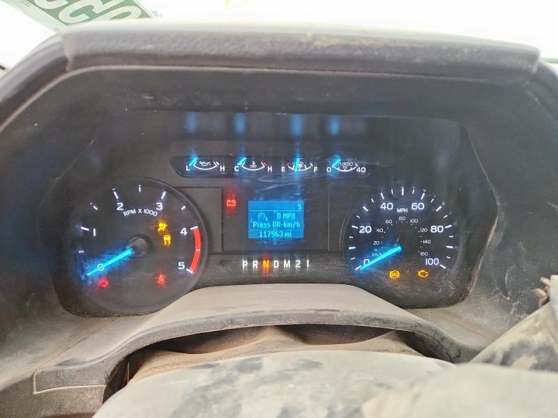 Фото 9 - FORD F550