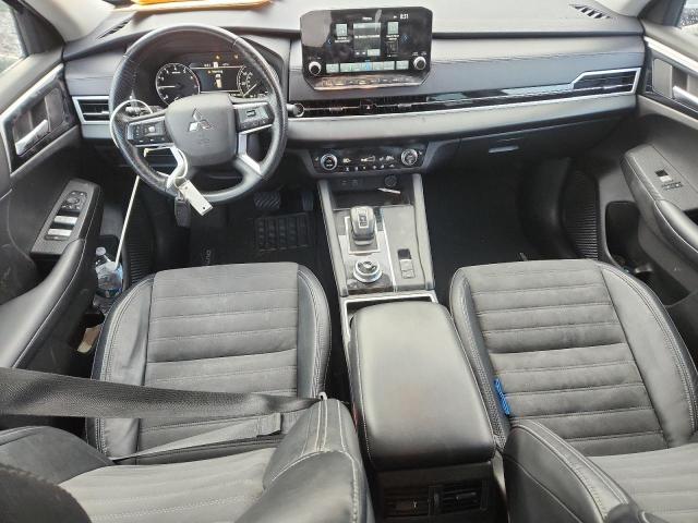 Фото 8 - MITSUBISHI OUTLANDER