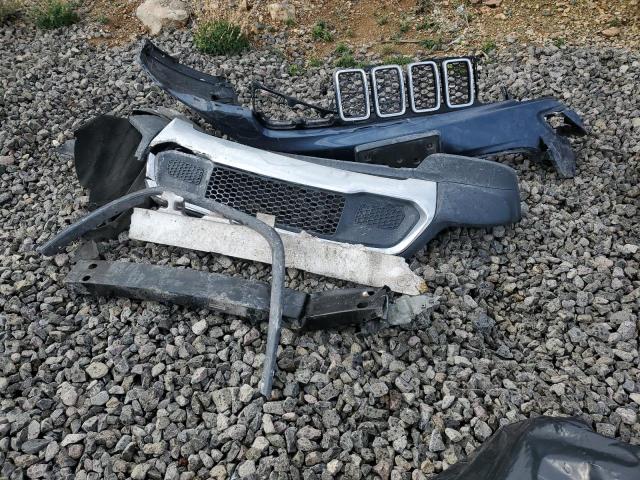 Фото 13 - JEEP GRAND CHER