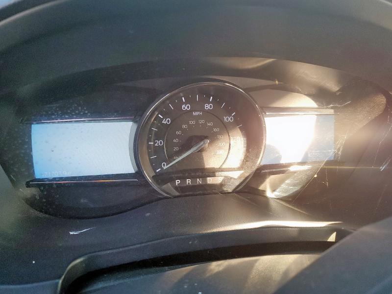 Фото 9 - FORD EXPLORER