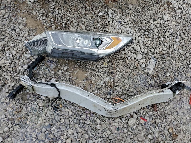 Фото 13 - FORD ESCAPE