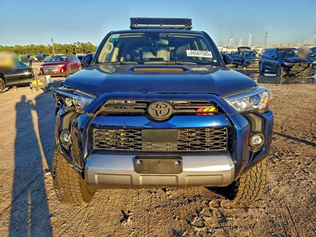 Фото 5 - TOYOTA 4RUNNER