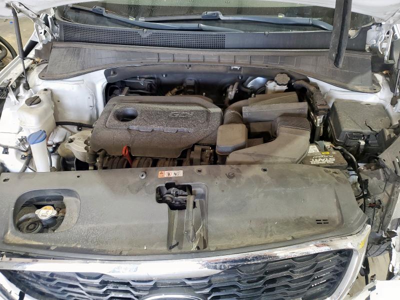 Фото 11 - KIA SORENTO