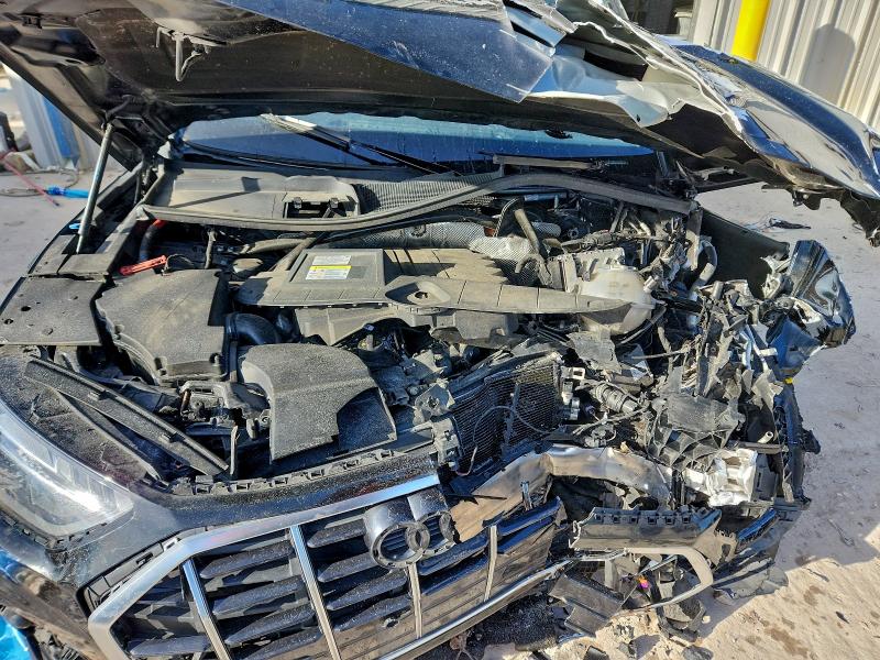 Фото 12 - AUDI Q5