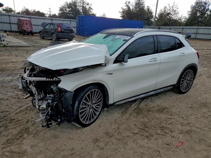 Фото 1 - MERCEDES-BENZ GLA-CLASS