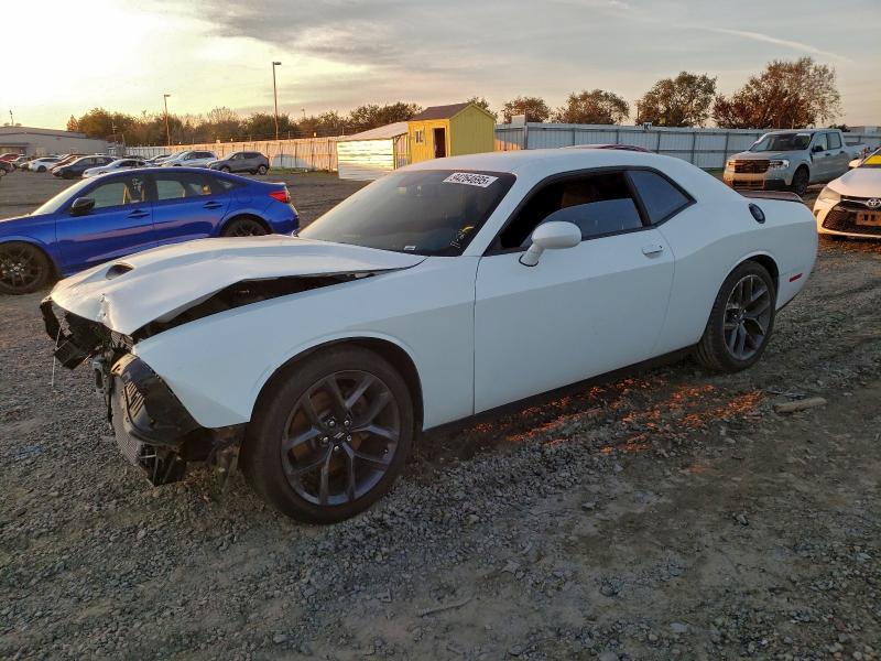 Фото 1 - DODGE CHALLENGER