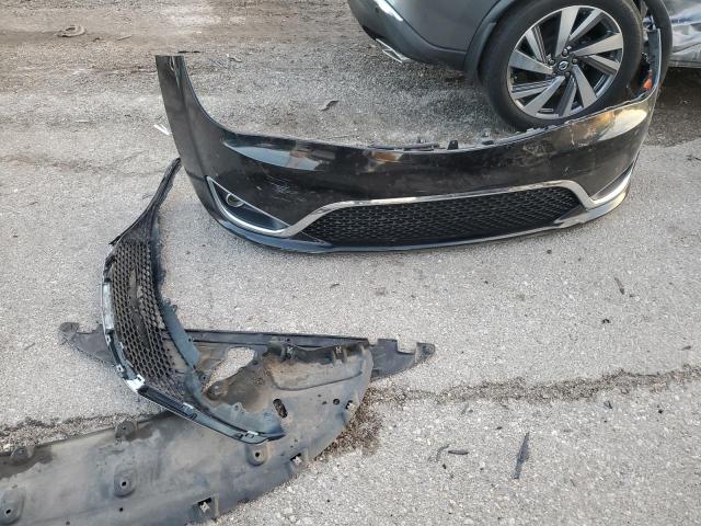 Фото 13 - CHRYSLER PACIFICA