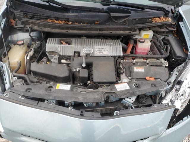 Фото 12 - TOYOTA PRIUS