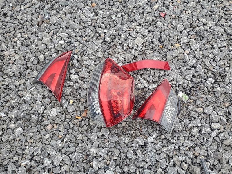 Фото 13 - NISSAN ROGUE