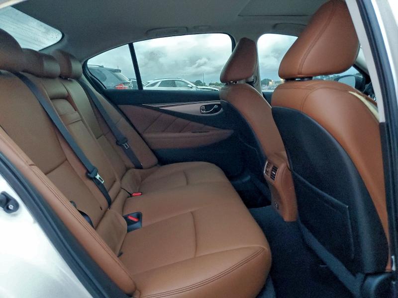 Фото 10 - INFINITI Q50