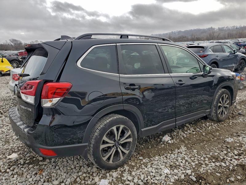 Фото 3 - SUBARU FORESTER