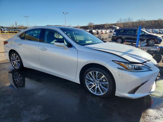 Фото 4 - LEXUS ES350