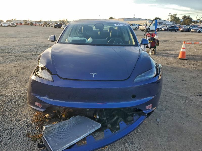 Фото 5 - TESLA MODEL 3