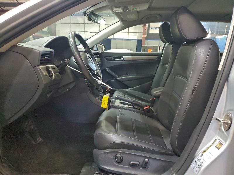 Фото 7 - VOLKSWAGEN PASSAT