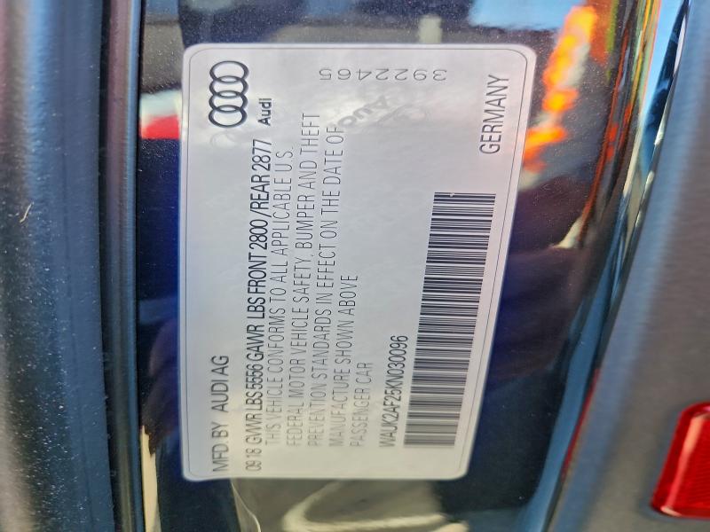 Фото 12 - AUDI A6