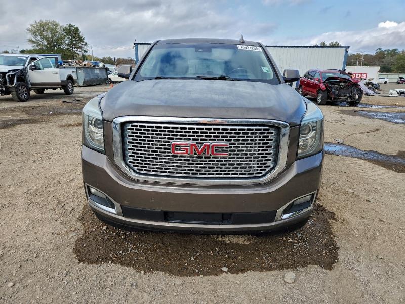 Фото 5 - GMC YUKON