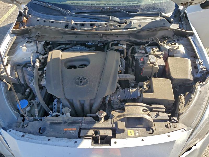 Фото 11 - TOYOTA YARIS