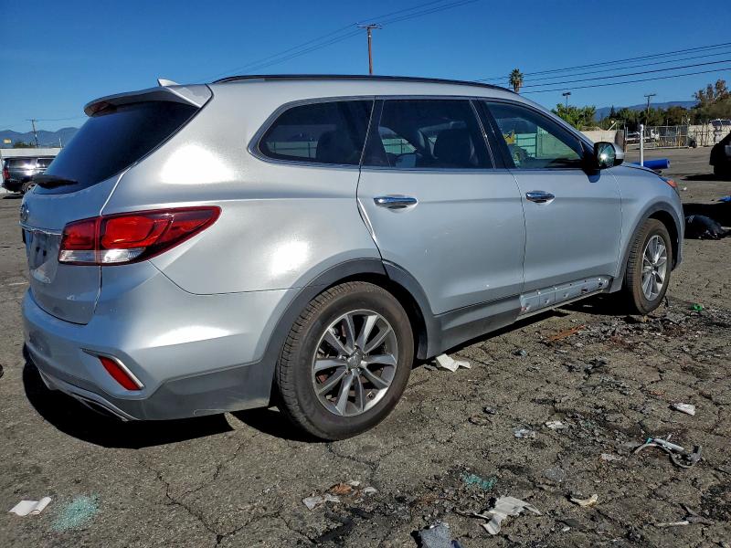 Фото 3 - HYUNDAI SANTA FE