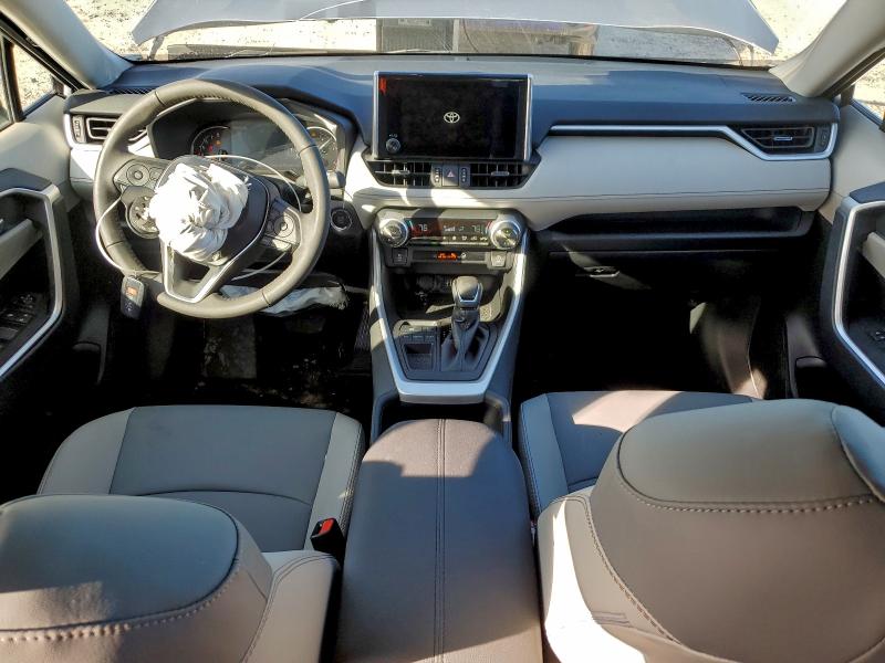 Фото 8 - TOYOTA RAV4