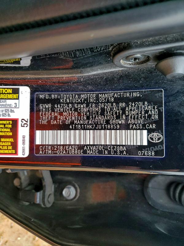 Фото 13 - TOYOTA CAMRY