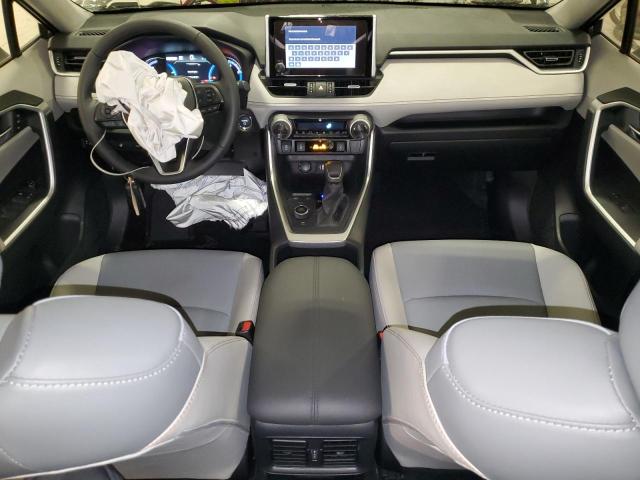 Фото 8 - TOYOTA RAV4