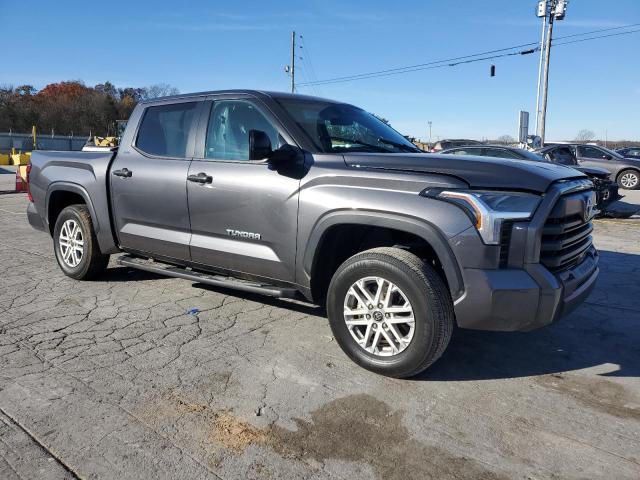 Фото 4 - TOYOTA TUNDRA