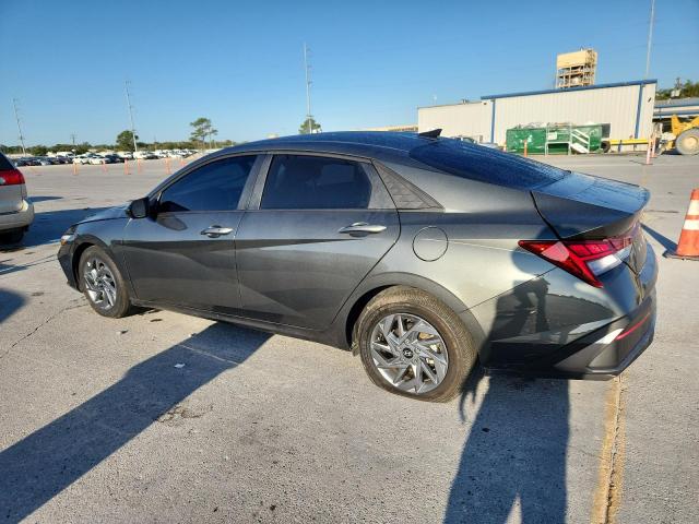 Фото 2 - HYUNDAI ELANTRA