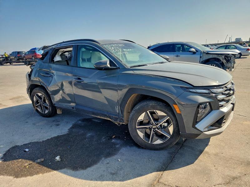 Фото 4 - HYUNDAI TUCSON