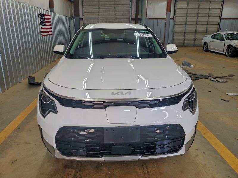 Фото 5 - KIA NIRO WIND